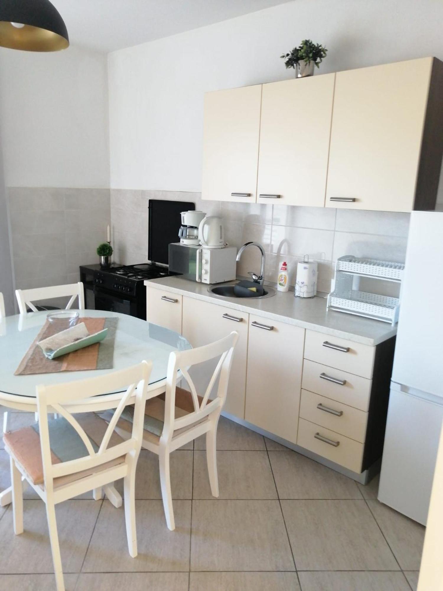 Apartments Kursan Seget Vranjica Exterior foto